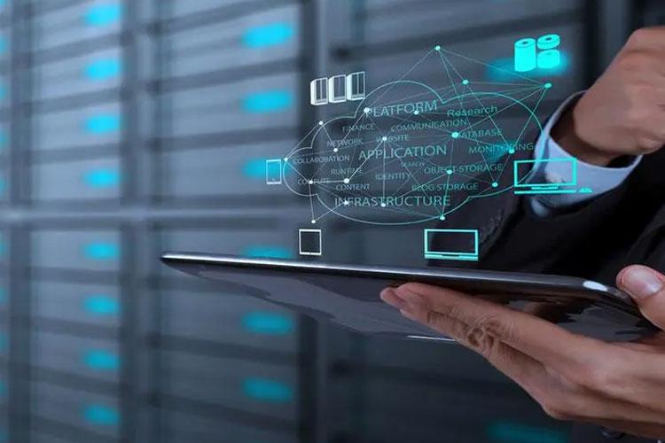 《2025年最新科技动向与运用前景研究》
